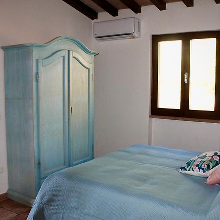 Agriturismo Suite Del Conte San Vincenzo Buitenkant foto