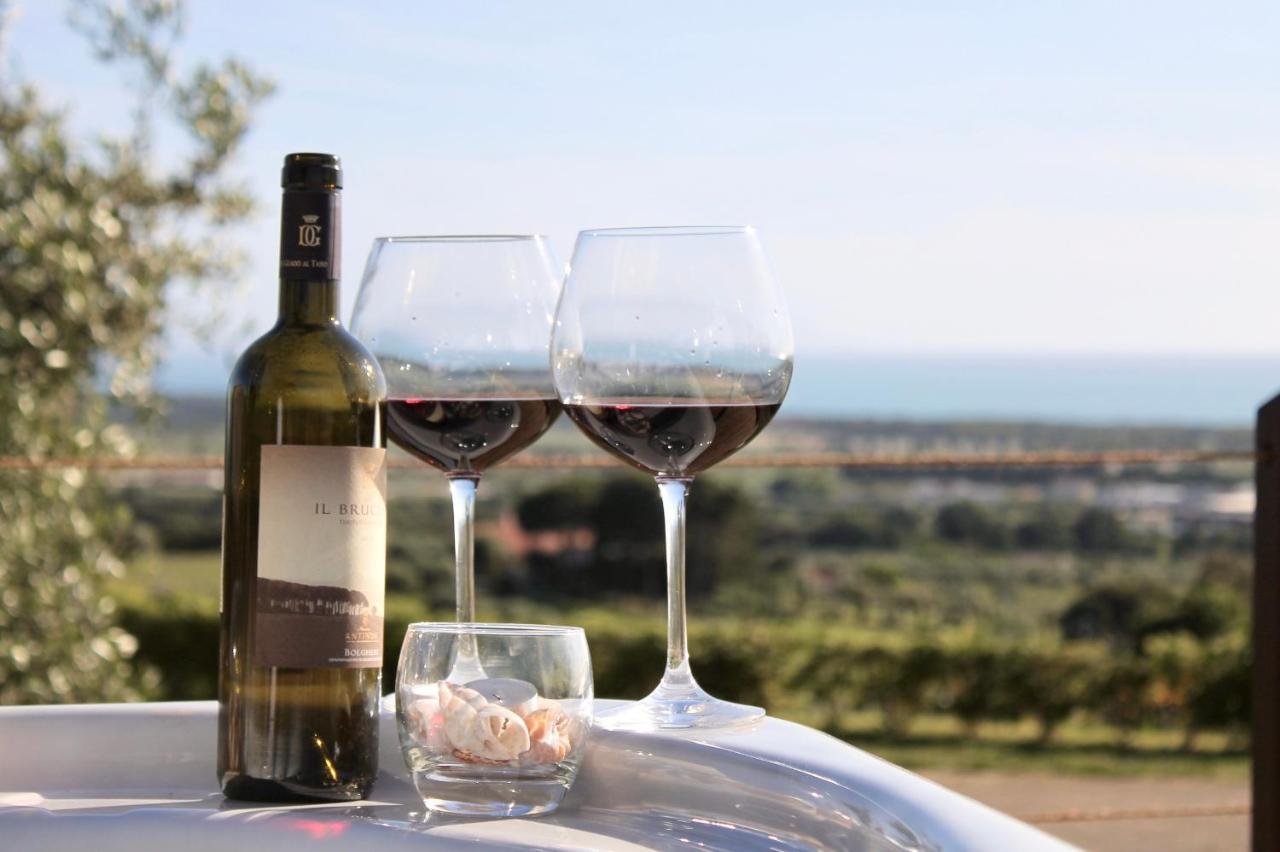 Agriturismo Suite Del Conte San Vincenzo Buitenkant foto
